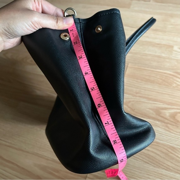 David Jones Paris Black Faux Leather Handbag - Picture 11 of 12